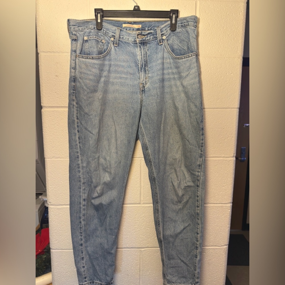 Levi’s 80s Mom Jeans – Size 14W